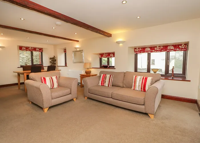 Woodside Barn 阿尔弗斯顿