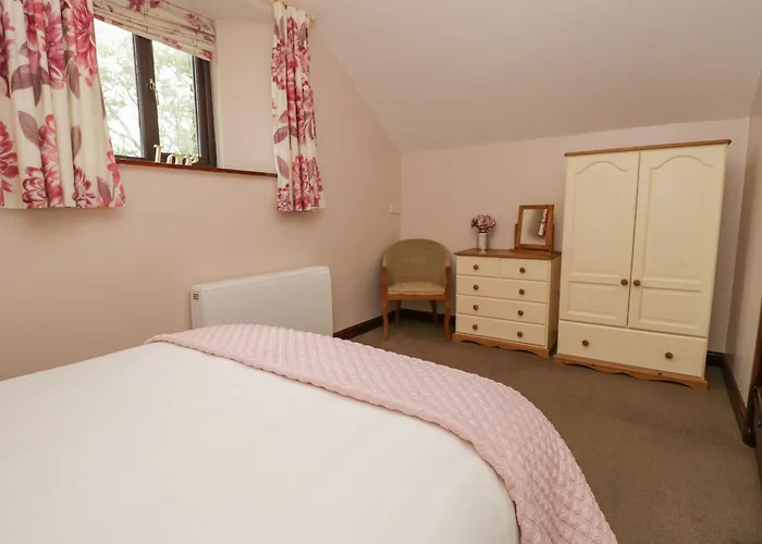 Woodside Barn 度假居 *